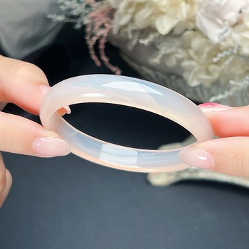 【浪漫相遇】巴西天然粉玉髓手鐲 | 18.5圍 | 天然水晶 | 送禮