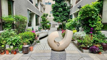 府平公園/健康三街商圈/台南地院/稀有大面寬別墅｜台南市安平區府平路