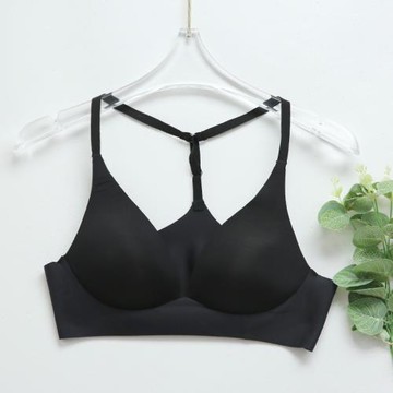 B系列專柜清倉余單無痕薄款聚攏舒適貼合四季無鋼圈文胸M4213