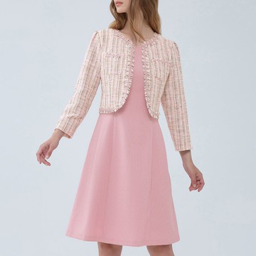 ILEY伊蕾 優雅細格抽鬚小香假兩件洋裝(淺粉色；M-XL)1234167013