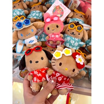 在台現貨24hrs出貨+預購♡【日曬海島派對系列】三麗鷗Sanrio掛件吊飾鑰匙圈公仔環保袋