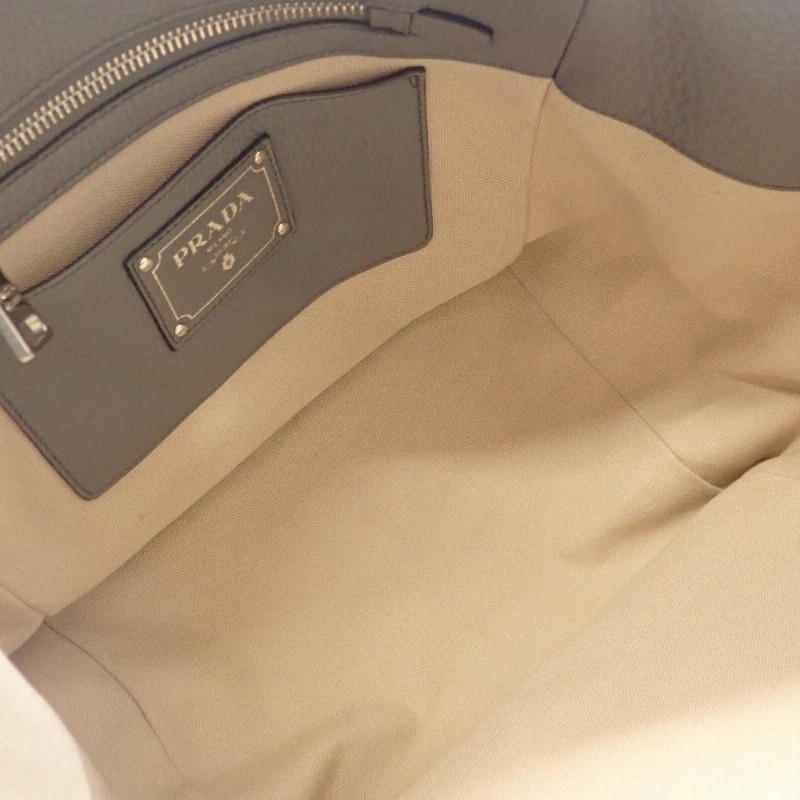 試着のみ新品! プラダ ロゴ刻印バックル 最上級カーフ 22.5㎝ Yahoo!オークション - PRADA プラダ ロゴ型抜き カーフ レザー