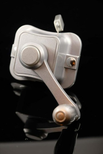 【昇虹】手搖式升降曬衣架（單桿）－免抽換把手－市面少有單桿推拉設計