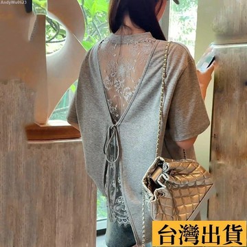 🌈台倉出庫🌈 設計感灰色后背鏤空蕾絲拼接圓領短袖T恤男女2025夏季新款卡通T恤 韓版短袖女 大碼女裝 短袖上衣