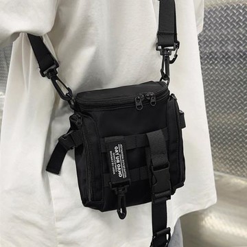 適用于6.7寸蘋果單肩斜挎手機包穿皮帶腰包街頭潮流ins迷你小背包