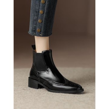 真皮復古布洛克雕花切爾西短靴女中跟及踝靴單靴英倫風粗跟馬丁靴