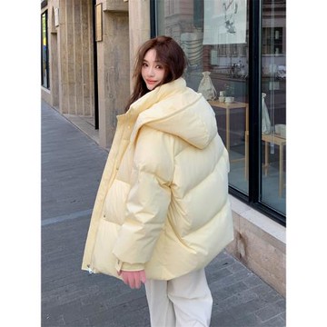 今年流行奶黃色羽絨棉服女冬季2025新款短款小眾設計獨特棉衣棉襖