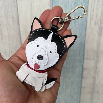 療癒小物 黑/白色 可愛 哈士奇 純手工縫製 皮革 鑰匙扣 小尺寸