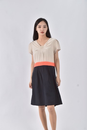 (M) 歐薇禮服棉質拼色杏色洋裝