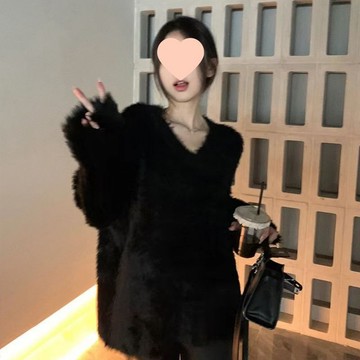 中長款 毛毛上衣 百搭 女裝 上衣 軟糯水貂絨黑色毛衣女秋冬高級感超好看V領寬鬆內搭打底上衣加厚
