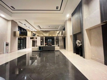 楠梓高大特區蔚藍海18期/愛情海高樓層景觀擁平車｜高雄市楠梓區大學六十二街