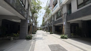 近中科/愛買【水湳特區】帝闊大玥全新電梯豪墅雙車位｜台中市西屯區同志巷