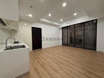 漢生Room18二房車｜桃園市桃園區民有三街