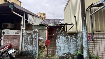 羅東夜市旁攤販老闆的最愛買地送屋小透天｜宜蘭縣羅東鎮南門路