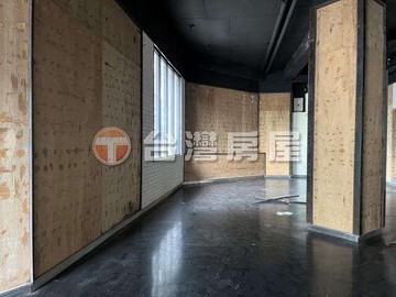 天母廣場角窗金店面 ｜台北市士林區中山北路七段