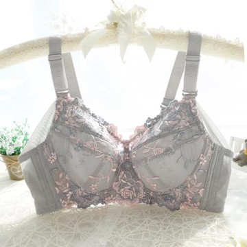 出韓國刺繡大碼薄棉有鋼圈側收文胸大胸顯小胖MM全罩杯舒適女內衣