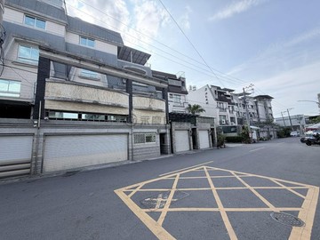 專約-仁武八德商圈永榮富貴雙露台大面寬透天車墅｜高雄市仁武區永榮一街