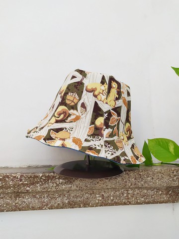 手工雙面漁夫帽/短帽簷/遮陽帽/卡其/森林松鼠