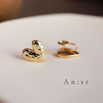 An:sr—「免耳洞 熔岩愛心 耳夾」免穿孔 韓國 氣質 愛心 飾品 耳飾 耳夾A0036
