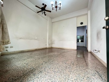 四寶奶爸丨勝利商圈丨8米路丨雙車別墅｜台中市潭子區勝利二街