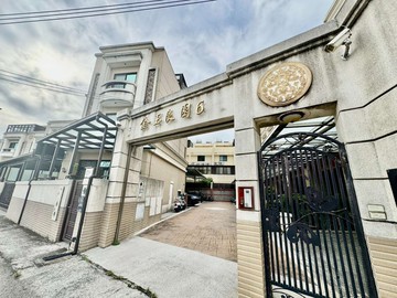 專簽獨賣金玉良園～輕屋齡實登開價～社區型別墅｜台中市大甲區東西六路一段