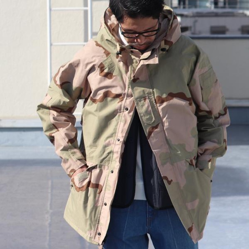 US ARMY ECWCS GORE-TEX PARKA デザートカモ-