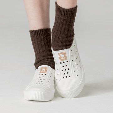 moz 瑞典 駝鹿 雙色洞洞餅乾水鞋 (白/奶茶標)