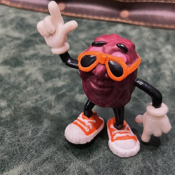 𝗈𝗅𝖽𝗍𝗈𝗒𝗌𝗍𝖺𝗍𝗂𝗈𝗇 80年代 聖美多 加州葡萄乾人 老玩具 小玩具 美式復古擺件收藏公仔 老物 食物系列