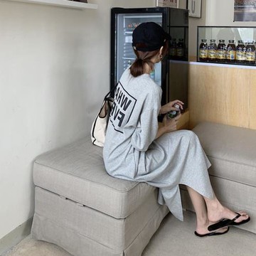 韓國氣質短袖連衣裙女夏季大碼字母印花中長款孕婦開叉純棉T恤裙