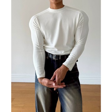 VOYEZ｜🇰🇷顯壯肌肉貼合針織上衣｜挺版貼身・身型更立體