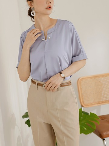 質感緞面珍珠釦短袖上衣