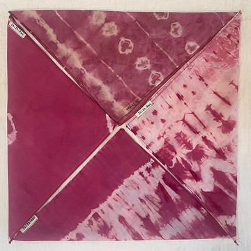 【ZhiZhiRen】天然植物染方巾 | 小方巾- 手帕 - 紫膠手染