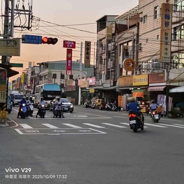 稀有店面近大社國中金龍商圈❤投資自用兩相宜❤｜高雄市大社區金龍路