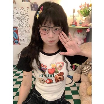 P3-【限時特賣】 短袖上衣 短袖T恤 女生短袖 上衣女 美式辣妹撞色正肩短袖T恤女夏季短款設計感小眾修身顯瘦別緻上衣