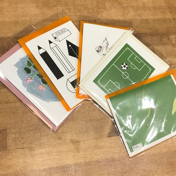 卡片類 包含生日卡、感謝卡等，傳遞您的心意。 兩摺卡・信封 2件組 Tcollector