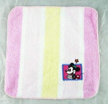 【震撼精品百貨】Micky Mouse_米奇/米妮 ~手帕-粉色條文【共1款】