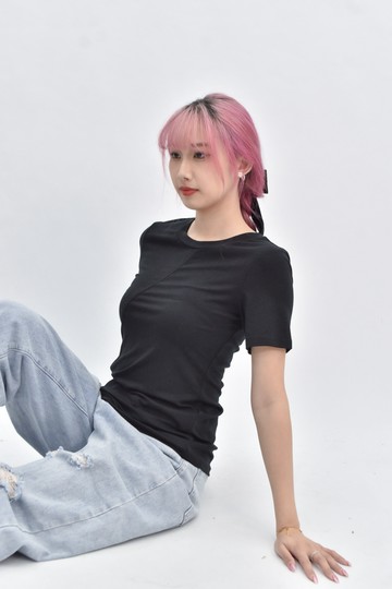 (F) mo bo 天絲扭轉黑色短袖上衣