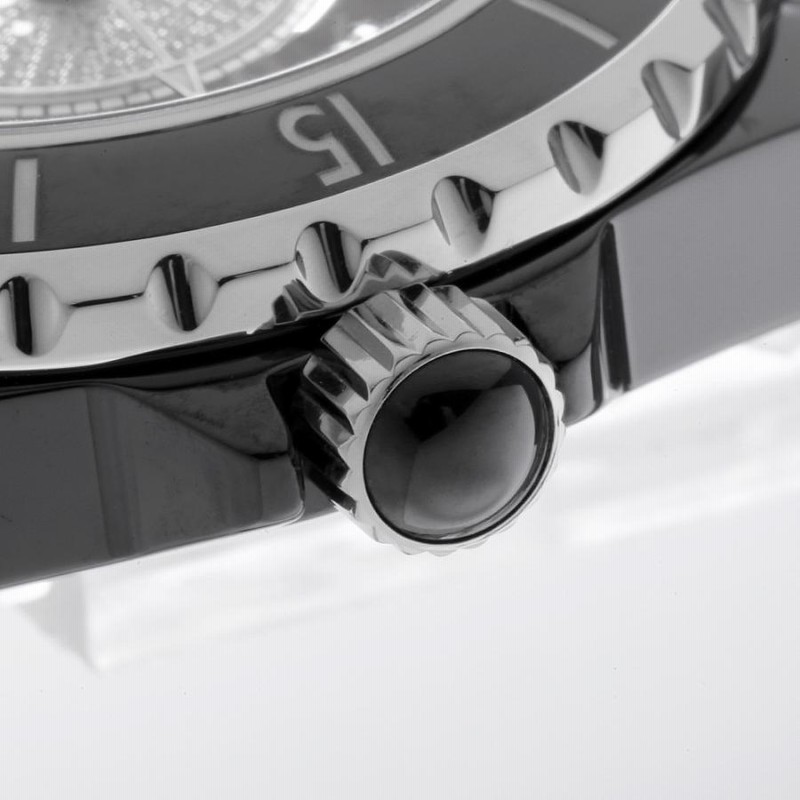 H2122 ブラック CHANEL（シャネル）J12 黒セラミック 12P