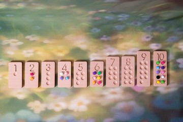 木製數位表、天然木製益智玩具、兒童益智玩具