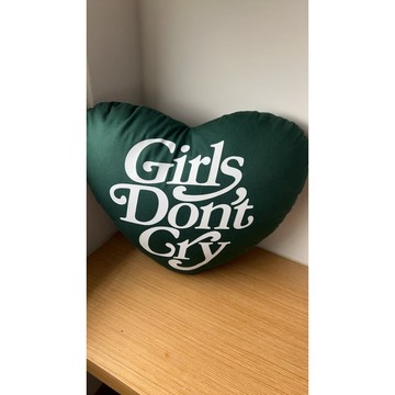 【TACKSTHGOOD】FW22 Girls Don’t Cry GDC Angel Logo Pillow 抱枕