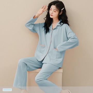 成套睡衣【棉柔舒適】幻霧藍天 撞色滾邊排釦長袖長褲 居家服 66503