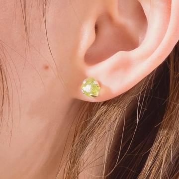 原生 | 8月誕生石 - Peridot 橄欖石 * 純銀 原礦 礦石 耳環