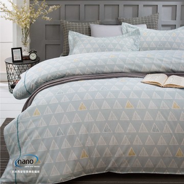 鋪棉兩用被 /天絲+無異纖純棉二合一 /2310三角派對(藍)