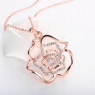 純銀項鍊 鍍18K金鑲鑽吊墜-鏤空玫瑰復古典雅母親節生日禮物女飾品3色73ce122【獨家進口】【米蘭精品】