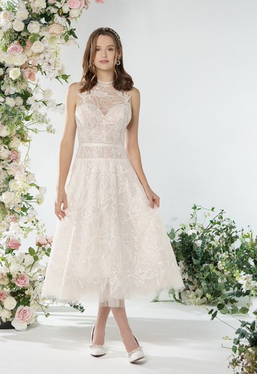 Lilac 圓領典雅蕾絲洋裝