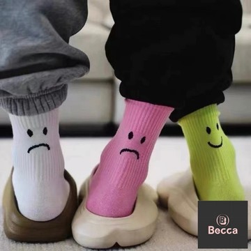 💌限時特價89元⬇️55元💝Becca-g0403【現貨-快速出貨】螢光/黑白笑臉AB襪 襪子 女襪 白襪 襪 中筒襪