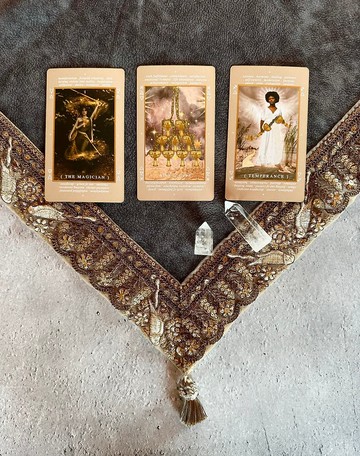 奢華　由日本占卜師　純手工製作的　塔羅牌桌布　Made in JAPAN