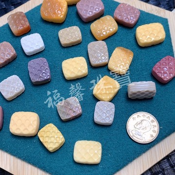 阿拉善餅乾配飾 阿拉善彩玉雕刻緬黃玉餅乾 福馨珠寶批發