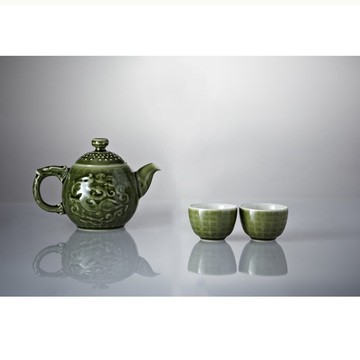 勢在必得茶具組 / 綠釉 / 一壺+六杯