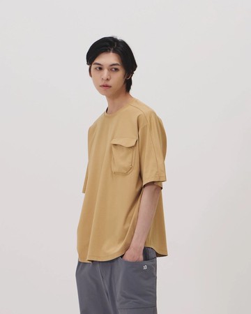 寬版口袋短Tee (卡其)